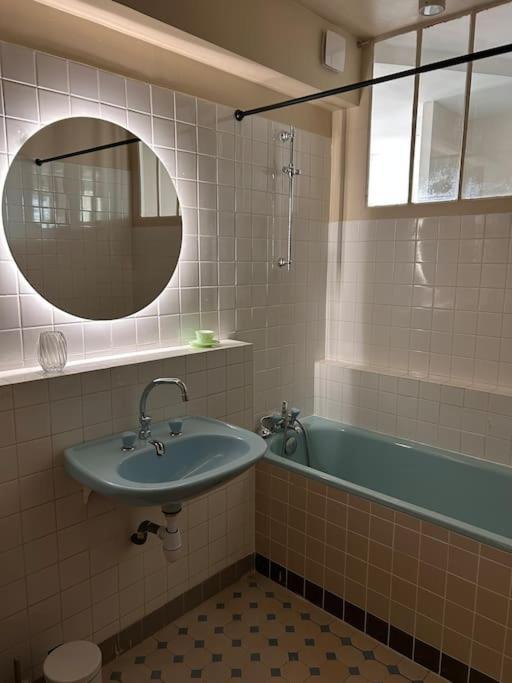 Un Fabuleux Decor Pour Un Chaleureux Appartement Paris Ngoại thất bức ảnh